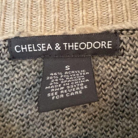 Chelsea & Theodore Tan Polka Dot Sweater Size Small - Picture 2 of 3